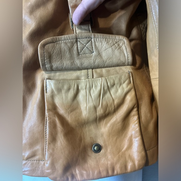 Vintage Banana Republic Camel leather utility moto jacket - Picture 6 of 14